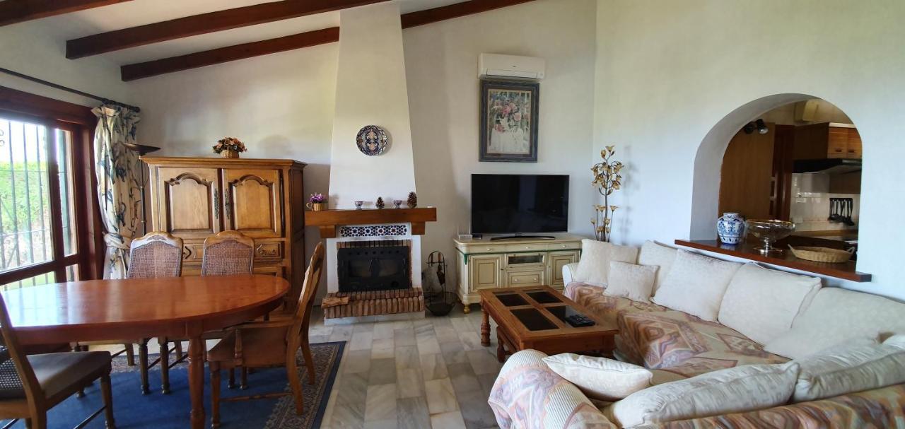 מיחאס Sea View Villa With Pool, Near Beach In Calahonda, Marbella Area מראה חיצוני תמונה